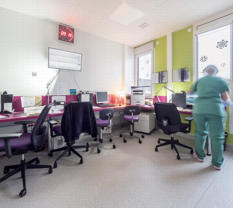 雅卓同质透心PVC地板