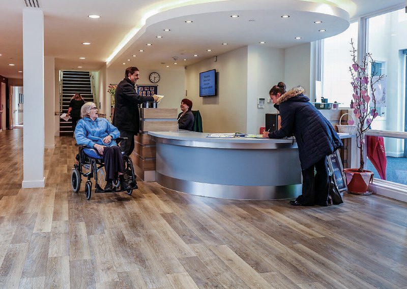 雅卓复合多层PVC地板