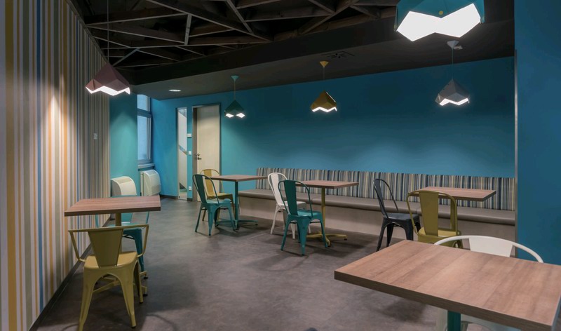 雅卓复合多层PVC地板