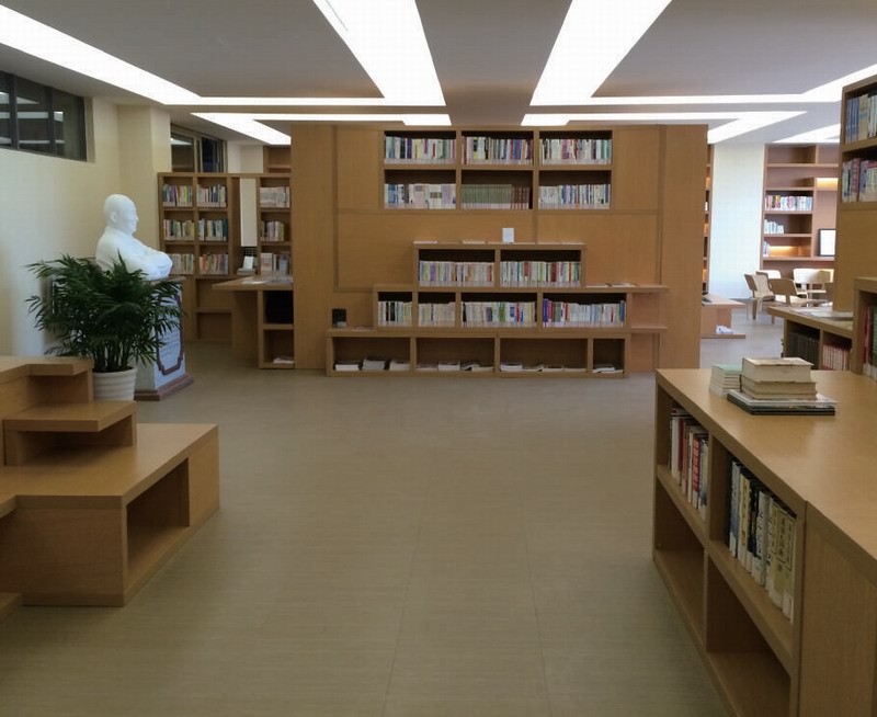 雅卓复合多层PVC地板