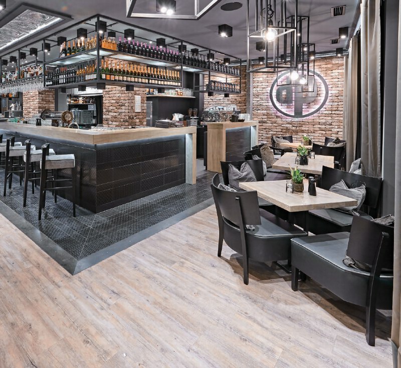 雅卓片材石塑PVC地板